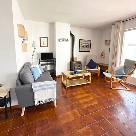 Apartamento 1 Pericot 01 *